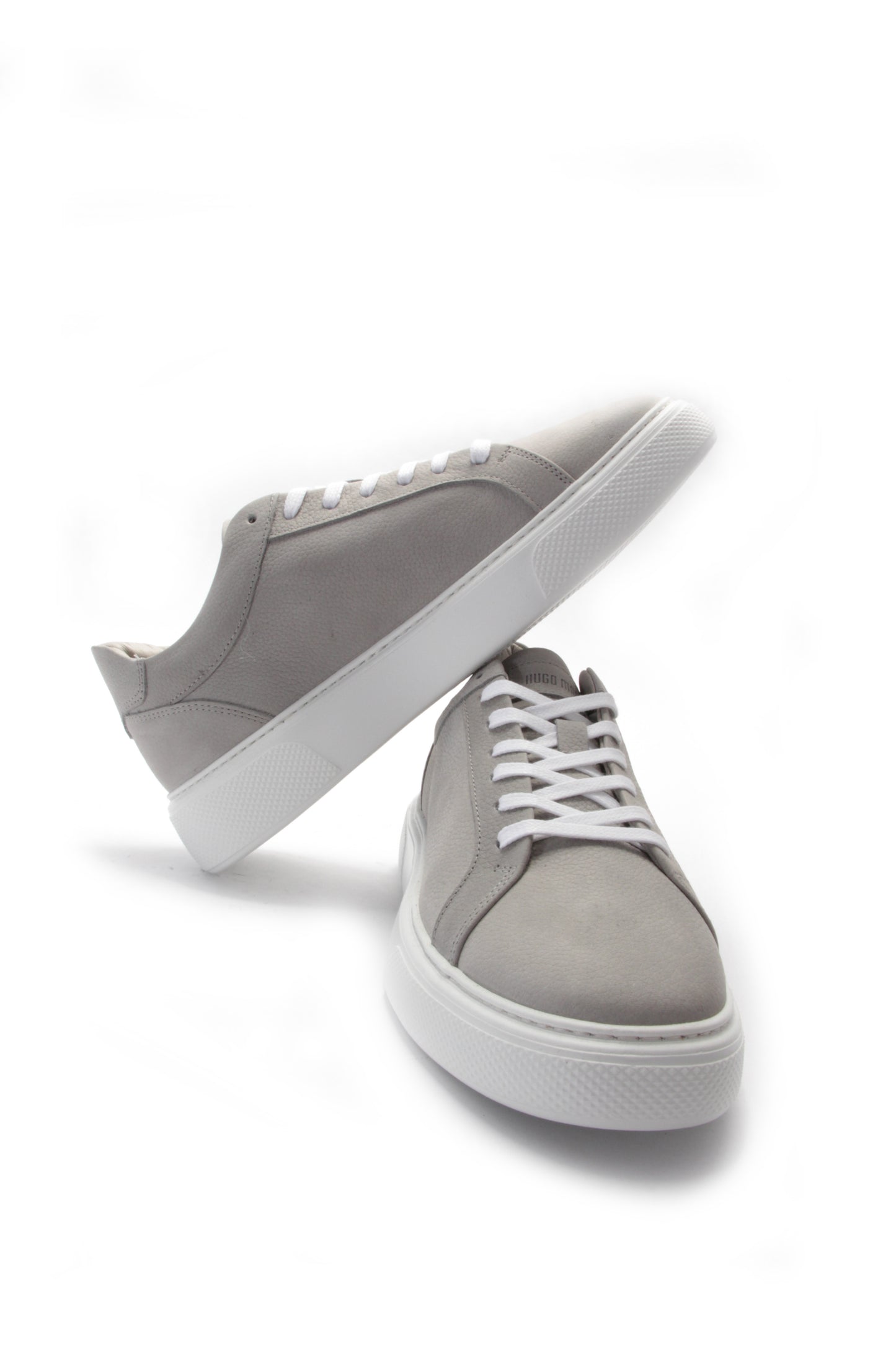 Sapatilha Hugo Manuel Nobuck Cinza