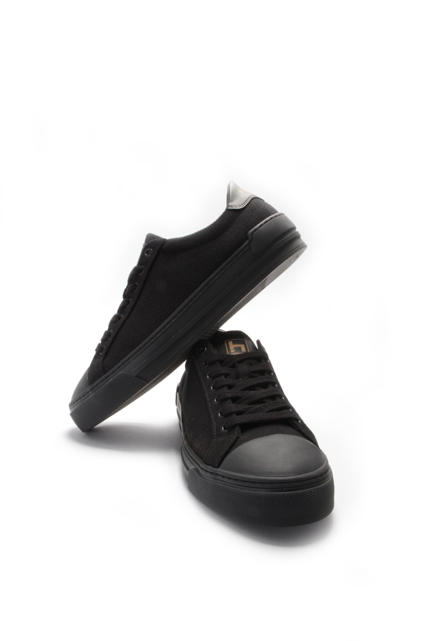 Sapatilha Hugo Manuel Preta