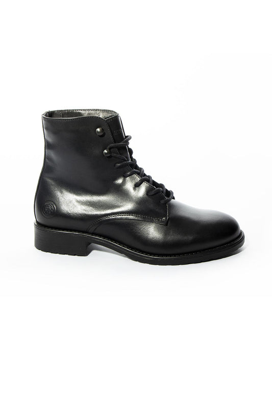 Bota Hupa Preta